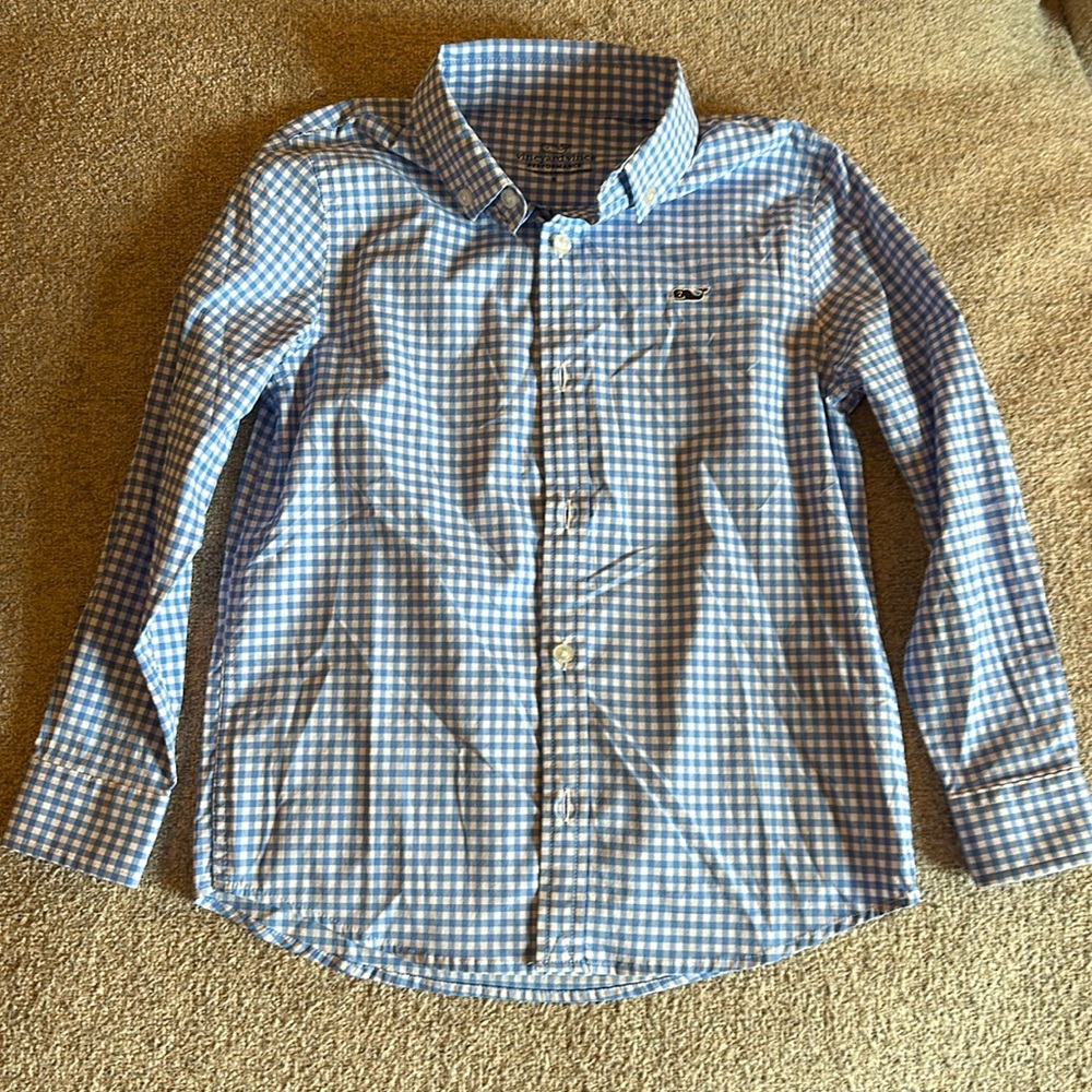 Like new vineyard vine blue check button down